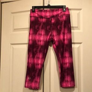 Under Armour - Medium - HeatGear Compression Pants - Capri - Pink/Wine Color